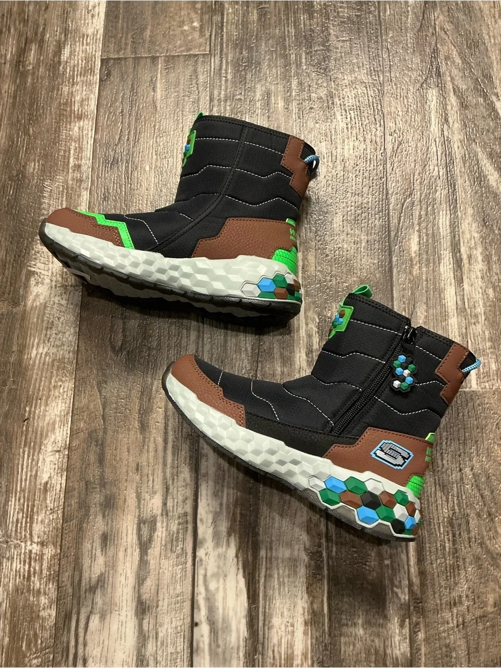 Skechers Minecraft Kids Black, Brown & Green Rain/Snow Boots Size 3.5